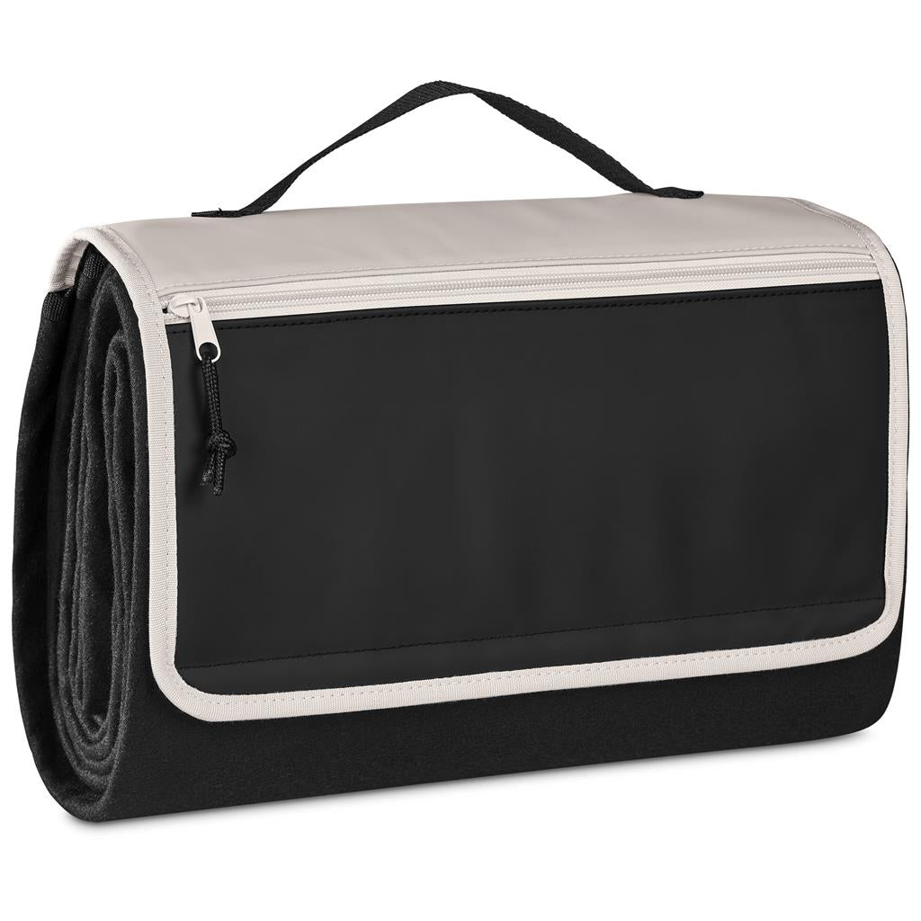 SISU’s for Moms – For the Love of a Picnic